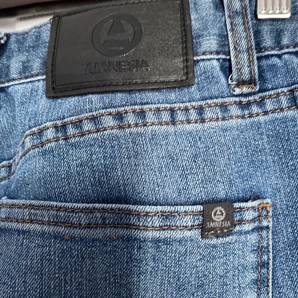 AMNESIA JEANS - Picture 4 of 7